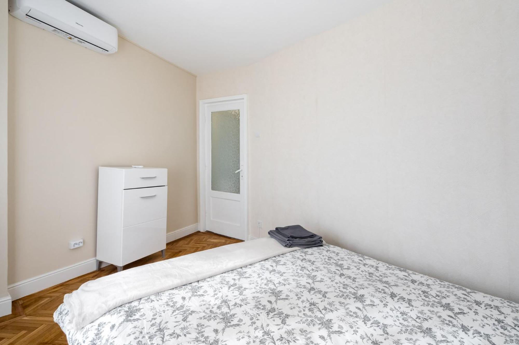 City View Apartment With Private Balcony Бухарест Экстерьер фото